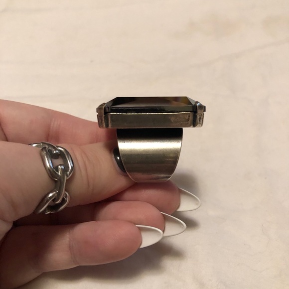 Ring - Picture 7 of 8